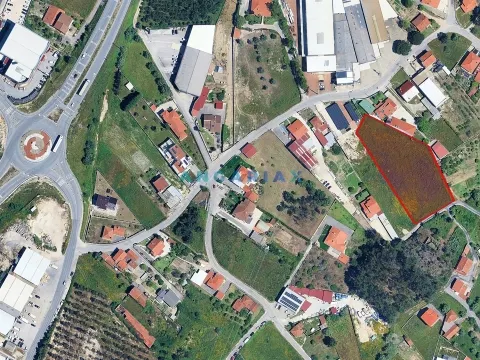 ANG1531 - Terreno para Venda em Leiria