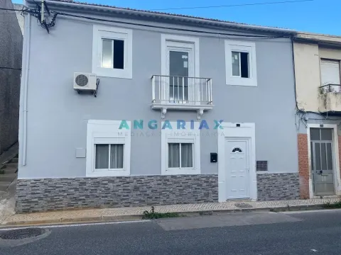 ANG1478 - Maison d´une Chambre à Louer à Mira de Aire, Porto de Mós