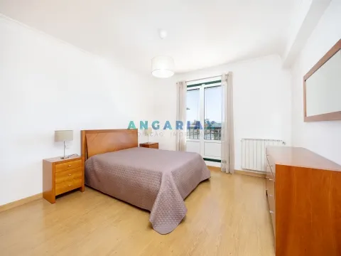 ANG1571 - 4+2 Bedroom House for Sale in Leiria