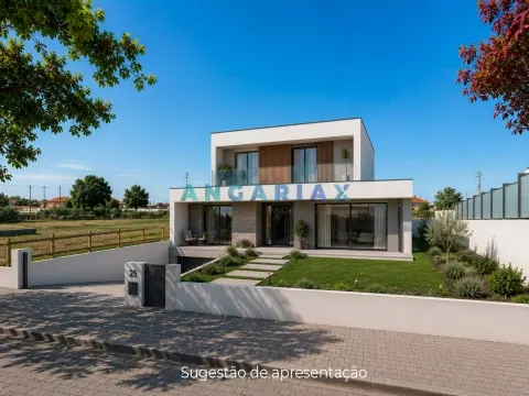 ANG1610 - Terrain à Vendre à Marinha Grande