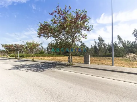 ANG1610 - Terrain à Vendre à Marinha Grande