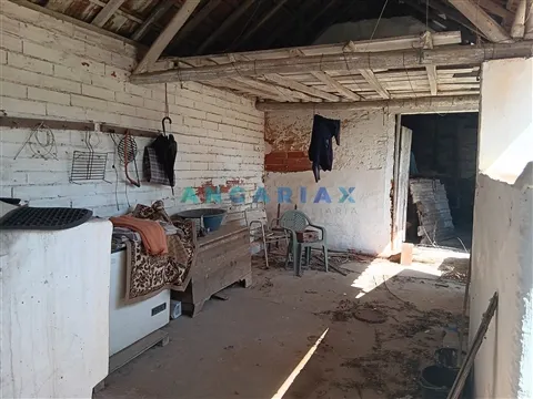 ANG1687 - Moradia T3 para Venda em Batalha