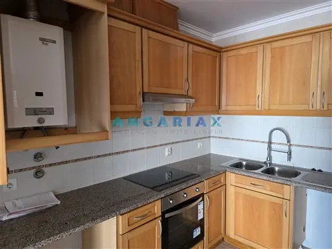 ANG1666 - 1+1 Bedroom Apartment for Rent in Telheiro, Leiria