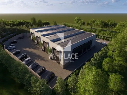 Magazzino esclusivo in zona molto pregiata e ricercata.