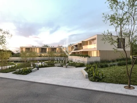 Luxusvillen in exklusiver Gegend von Loulé - einzigartige Investitionsmöglichkeit