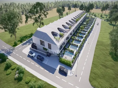 Mark med godkänt projekt för byggande av en lyxig bostadsrätt.