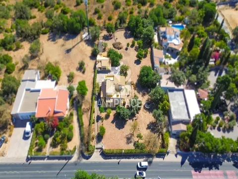 4 bedroom villa in Vale Formoso – Elegance, privileged location and high potential for appreciation.