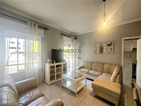 Apartamento T1 - Arrendamento Aual - Mobilado e equipado - Piscina - Alvor