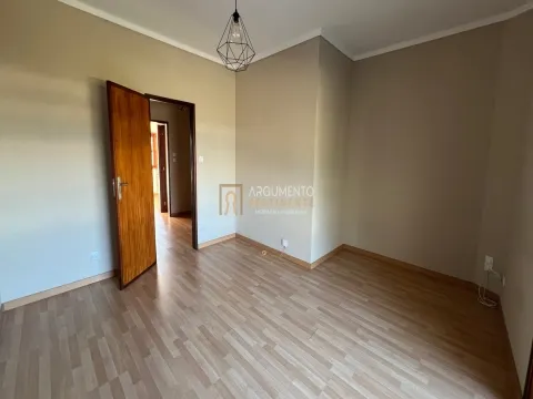  Investimento – 4 andares moradia com Logradouro