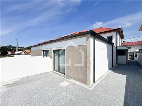 Andar Moradia T3 - Lobão