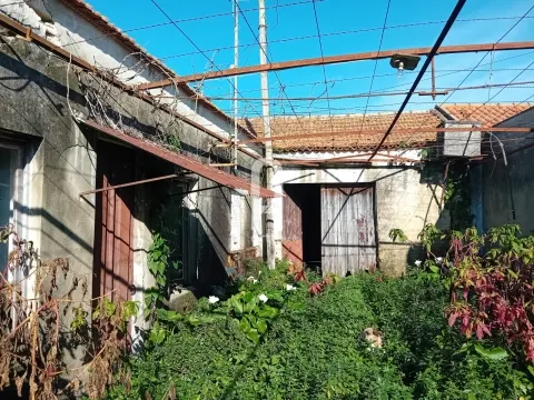 Detached house to restore T3