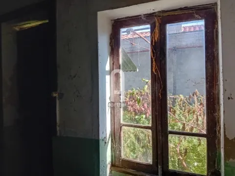 Detached house to restore T3