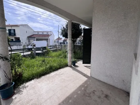 Semi-detached house T4