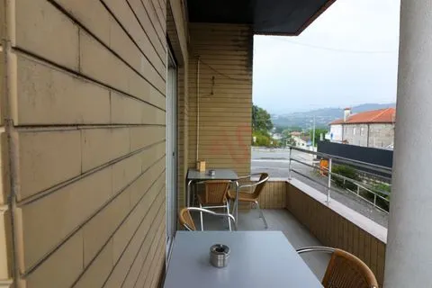 Trespasse de estabelecimento comercial com 197 m2 em Lagoas, Santo Adrião de Vizela