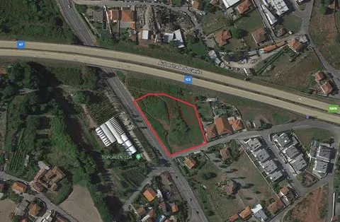 Terreno para construção em Oliveira Stª Maria, V.N.Famalicão.