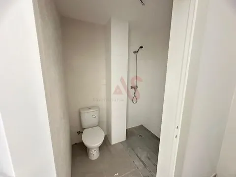 Loja com 83,10 m2 em Pedome, Vila Nova de Famalicão