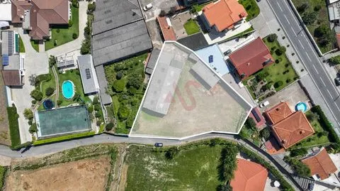 Armazém de 250 m² em Lordelo, Guimarães