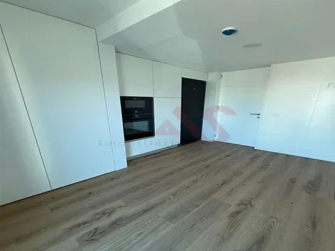 NOUVEL appartement de 3 chambres dans l’immeuble ELSA Fonte Nova à Aveiro
