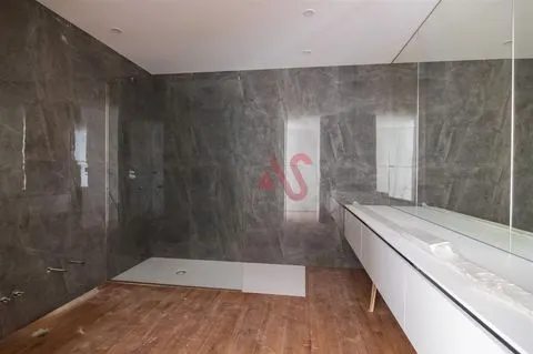 Luxuriöse 3 Schlafzimmer Wohnungen, NEU, ab 330.000€ in Costa, Guimarães