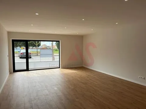 3 bedroom apartment in Póvoa de Varzim, a few minutes from the BEACH