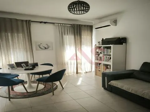 2 Bedroom Apartment (original 3 Bedrooms) – São Miguel das Caldas, Vizela