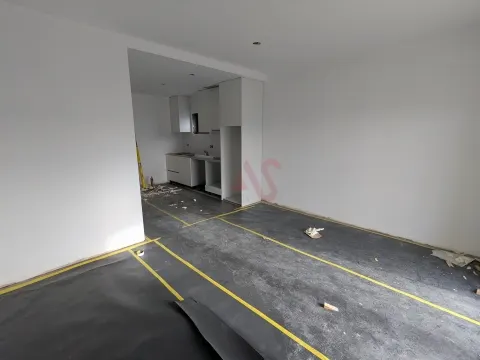 Apartamento T1 (1.º Andar) novo em Fafe