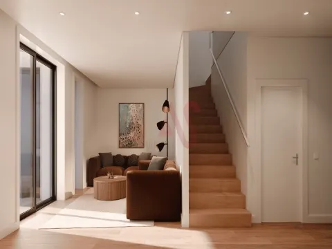 Renovated Luxury 3 Bedroom Villa in the center of Porto - Comfort, Exclusivity and Private Outdoor Space