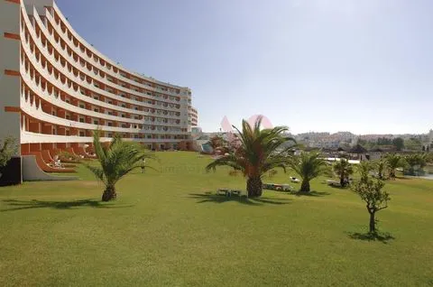 2 bedroom apartment inserted in the hotel Paraíso de Albufeira