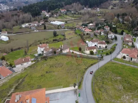 Terreno para construcción en Estorãos, Fafe – excelente ubicación y potencial