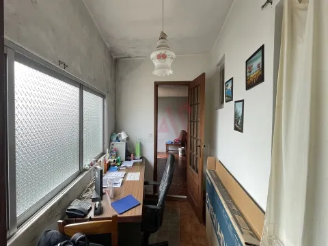 Moradia T6 com terreno de 680 m² | Centro de Vieira do Minho