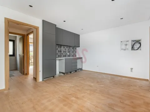 Apartamento T1 NOVO com TERRAÇO, 1 quarto, roupeiro embutido, Infias, Vizela