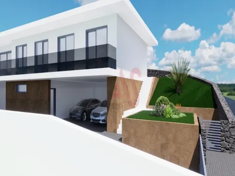 Moradia T3 Individual em Construção | Arquitetura Moderna | Excelentes Áreas