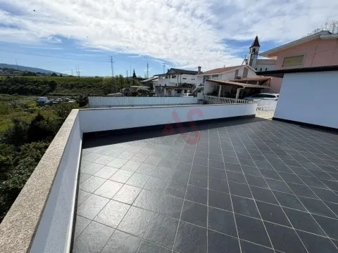 Villa mit 5 Schlafzimmern und Pool in Silvares, Guimarães