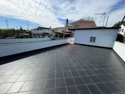 Villa mit 5 Schlafzimmern und Pool in Silvares, Guimarães