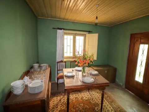 Moradia T4 em São Jorge de Vizela, Felgueiras | 139.000€