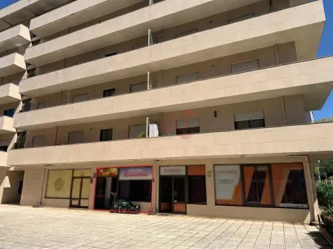 Loja em Fermentões, Guimarães – excelente oportunidade de investimento