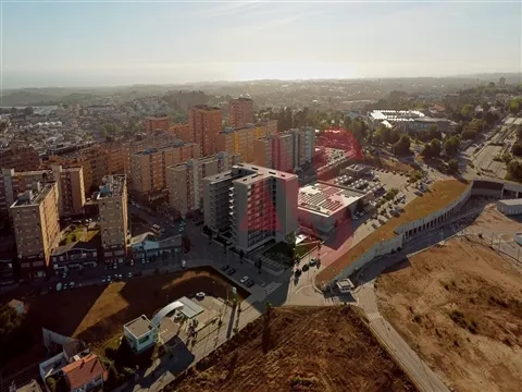 2 Bedroom Apartment Inserted in the Monte da Virgem Flats Development | Vila Nova de Gaia