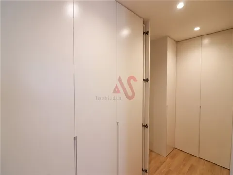 Apartamento T3 Mobilado e Equipado no Centro da Vila de Lousada