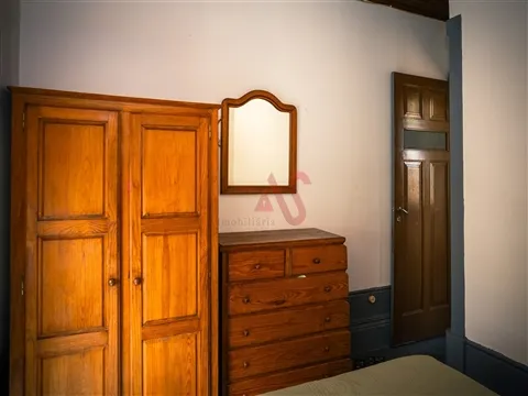 Moradia com 6 quartos e forte viabilidade para Alojamento Local em Campanhã, Porto