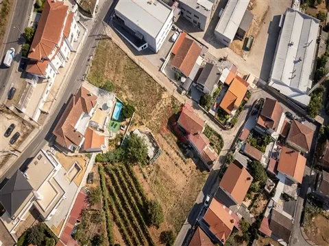 Lote de Terreno Urbano de 500 m² para construção em Margaride, Felgueiras