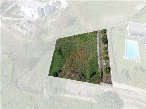 Terreno Urbano para Construção com 739m2 | Montesinhos, Vizela