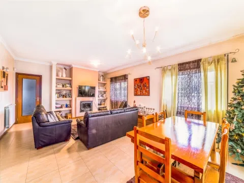 Moradia Isolada T3+1 DUPLEX