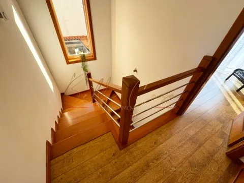 Casa Indipendente 4 Vani