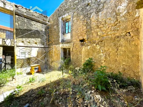 Moradia para Restaurar T0