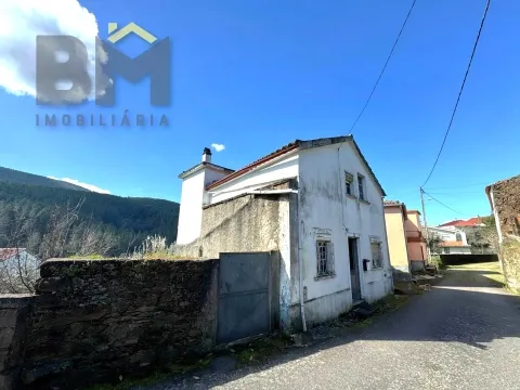 Moradia T2