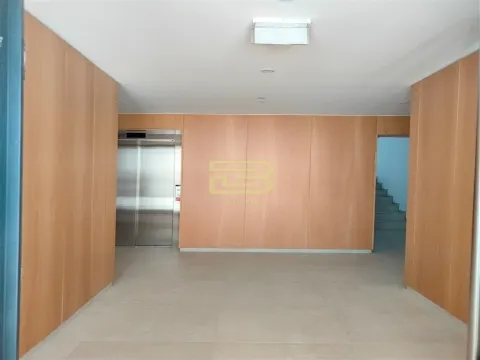 Apartamento T3 novo , num Condomínio Fechado, em Vila Nova de Gaia