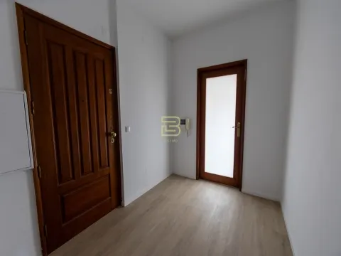 2-bedroom apartment in Baguim do Monte — Your new home next to the Metro.