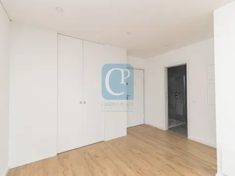 New 1 bedroom apartment with balcony - Agra Campus Development