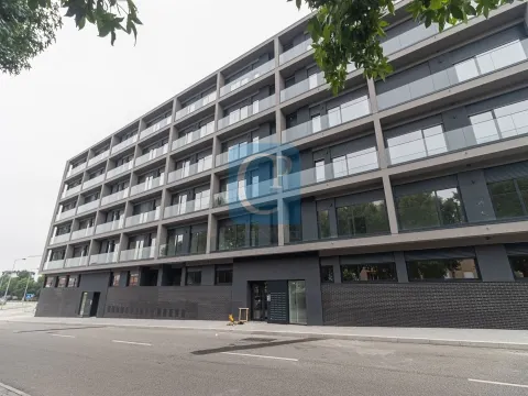 New 1 bedroom apartment with balcony - Agra Campus Development