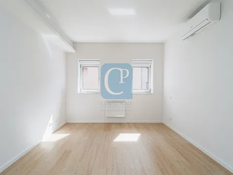 Apartamento T0 novo, junto ao metro Câmara de Matosinhos